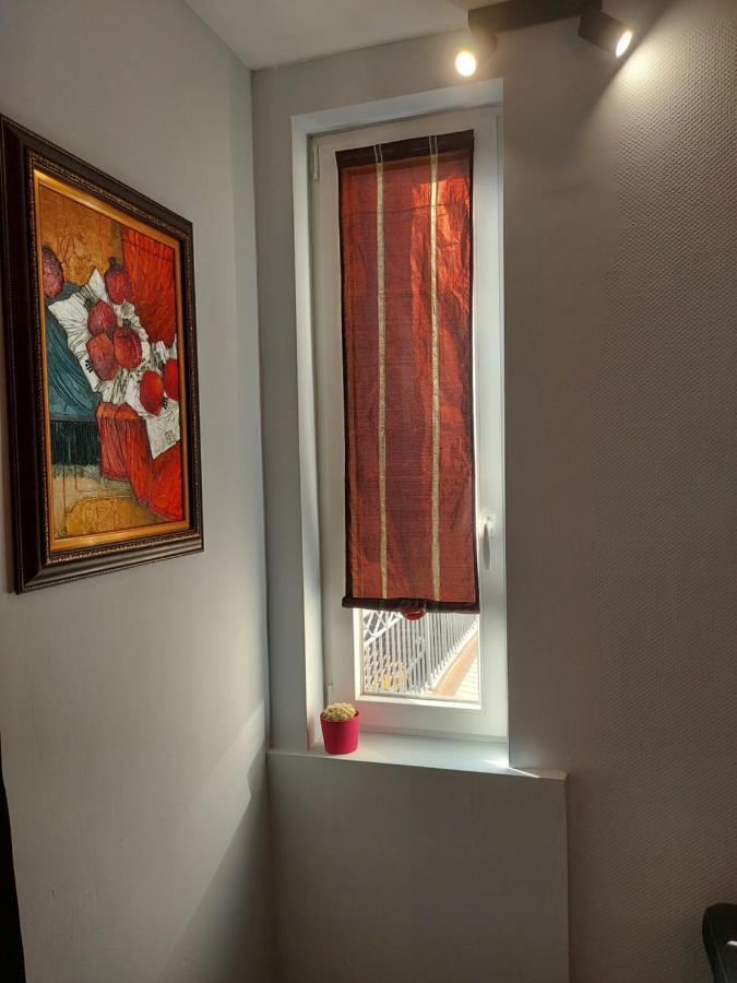 Appartamento Cozy Spot By The Lions' Bridge Sofia Esterno foto
