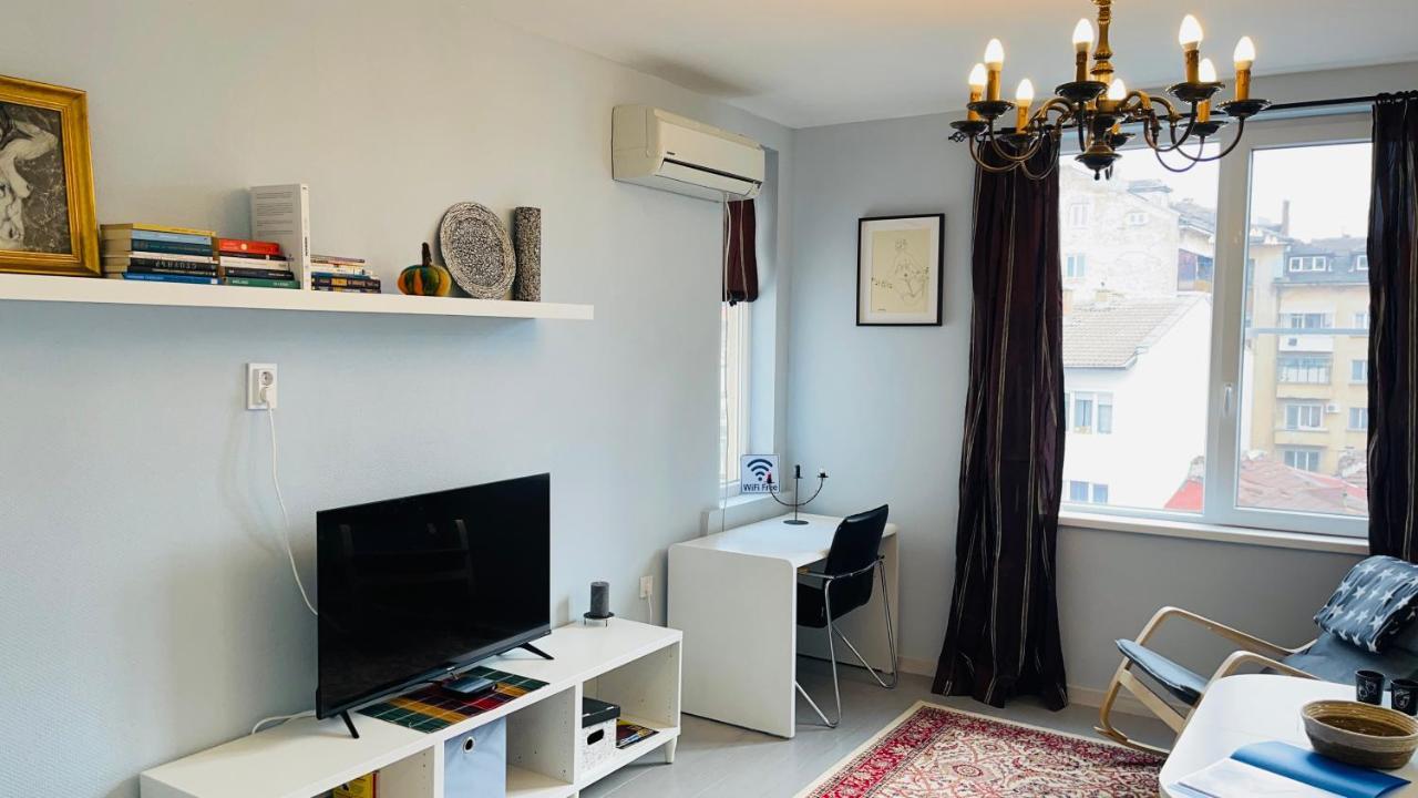Appartamento Cozy Spot By The Lions' Bridge Sofia Esterno foto